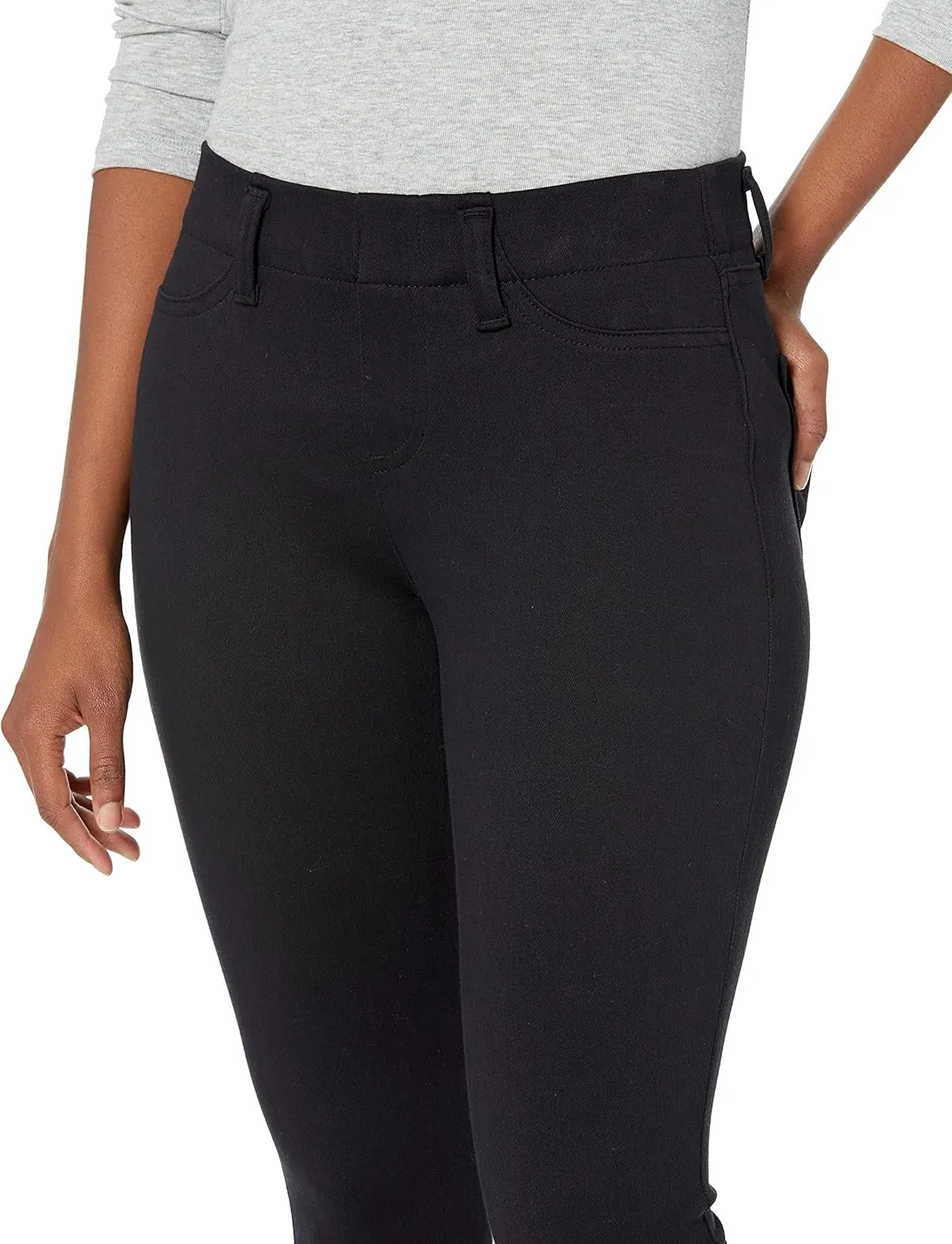 Amazon Essentials Women's Pull-On Stretchy Knit Jegging (Available in Plus Size)