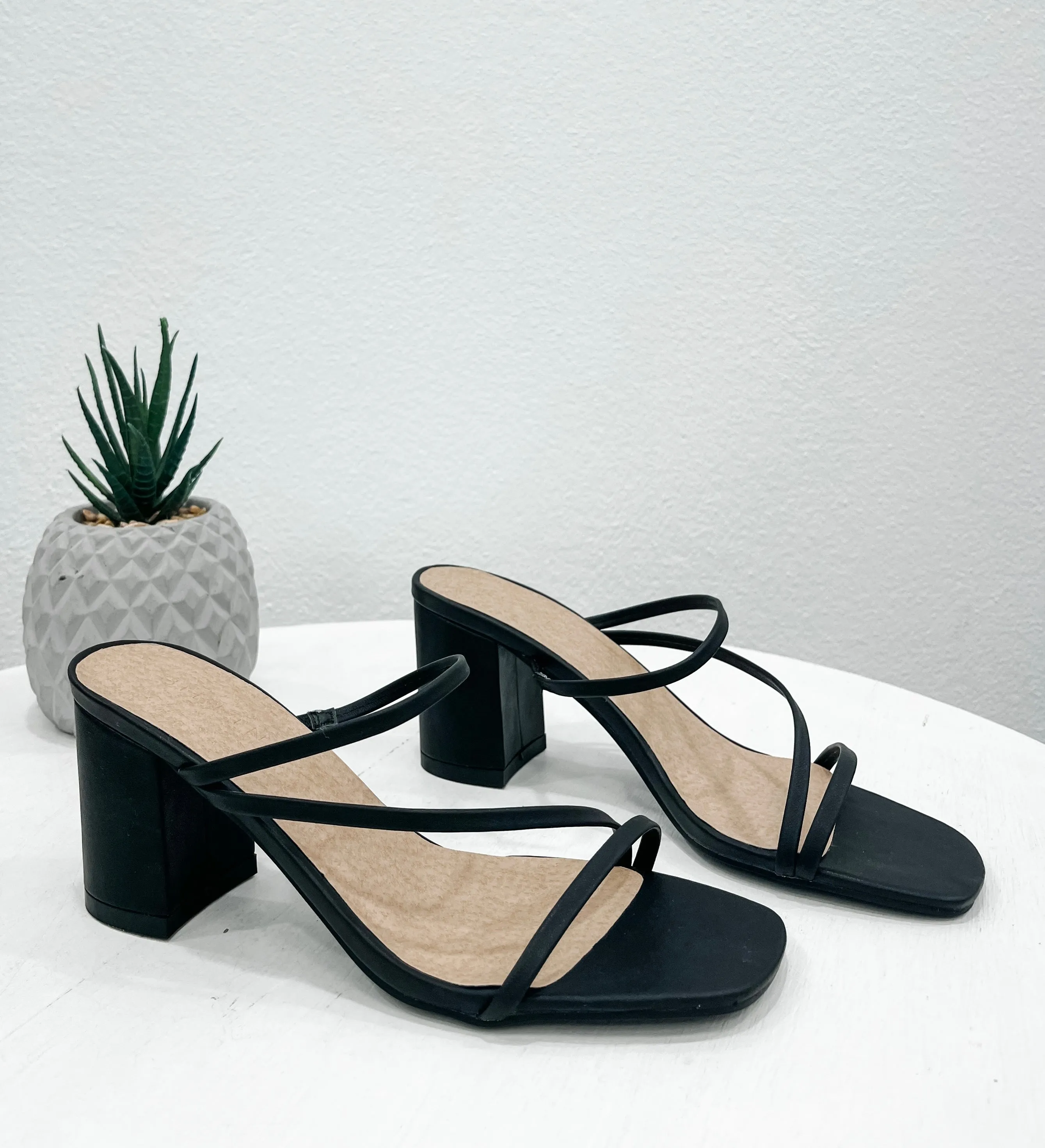 Billini Yazmin Black