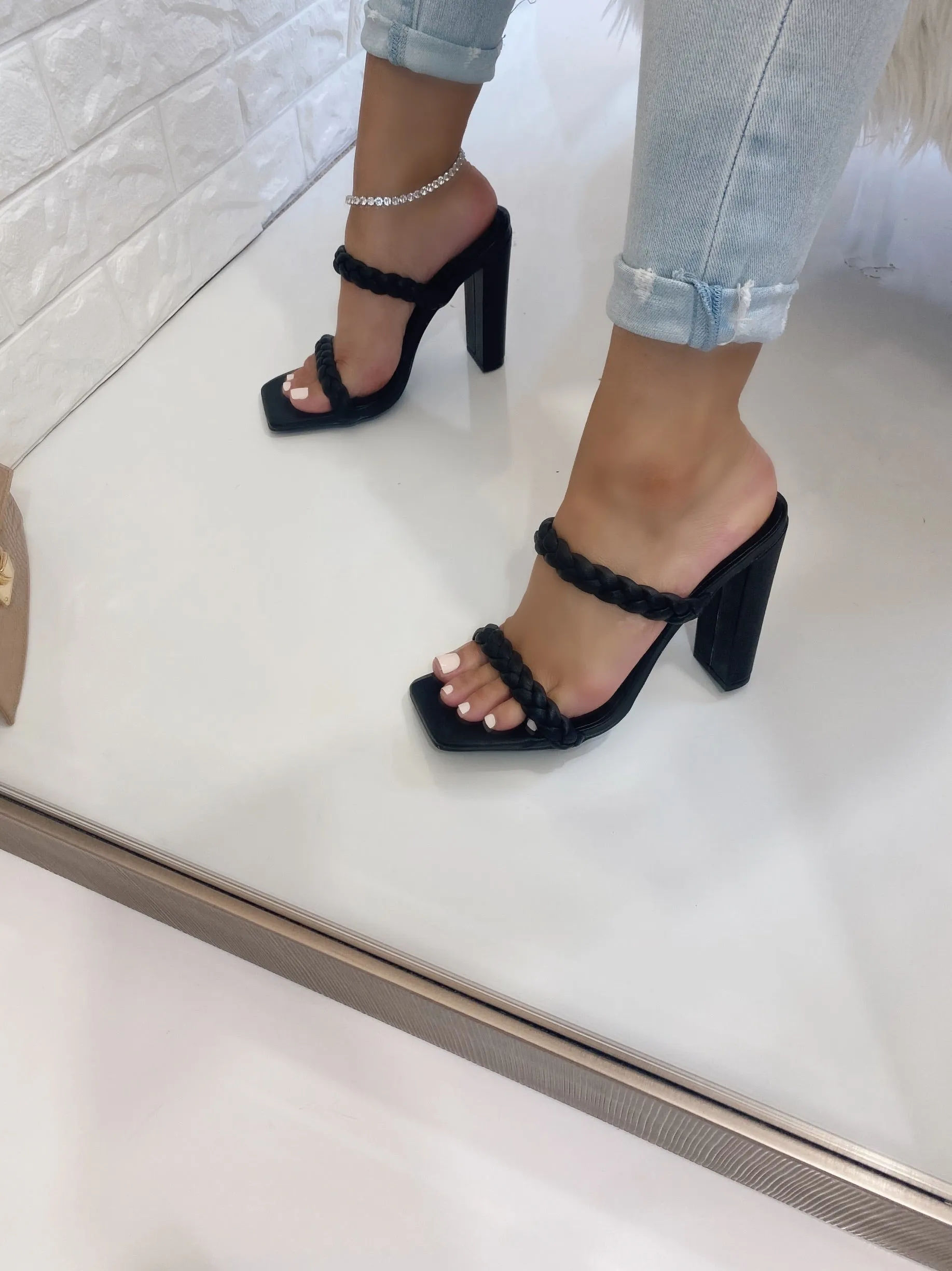 Cardi Braided Mule Heel