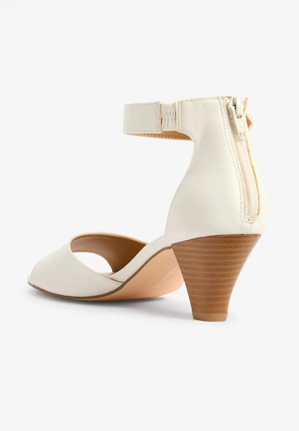 Comfortview Women's The Fallon Sandal (Wide Widths Available)