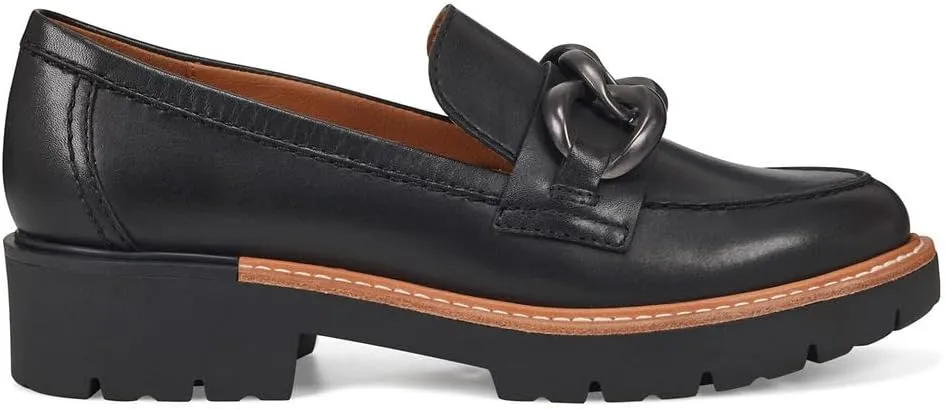 Earth Women's Zalor Loafer