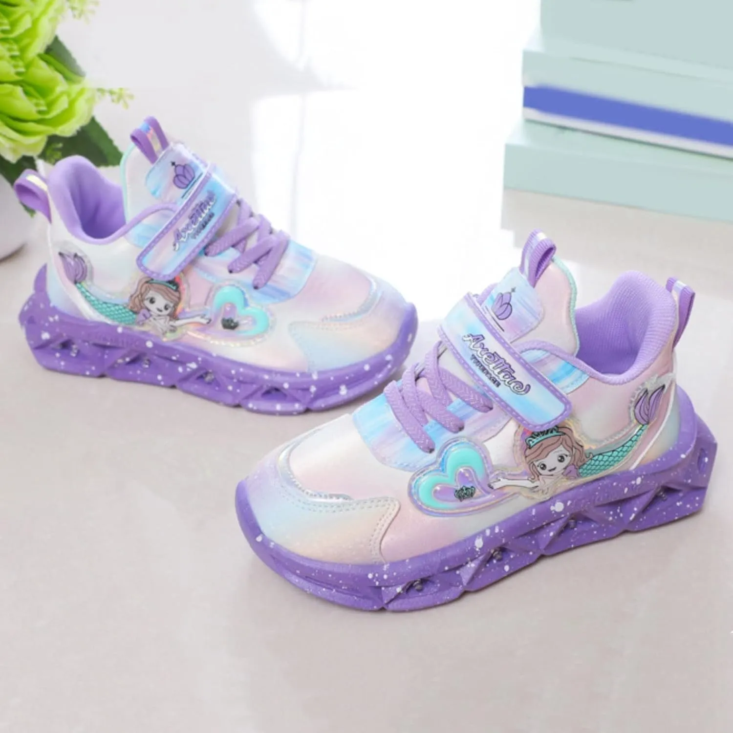Girls’ Princess Shoes Slip On Light-Up Sneakers Mermai𝐝 Shoes Breathable Mesh Sneakers Lightweight Running Shoes
