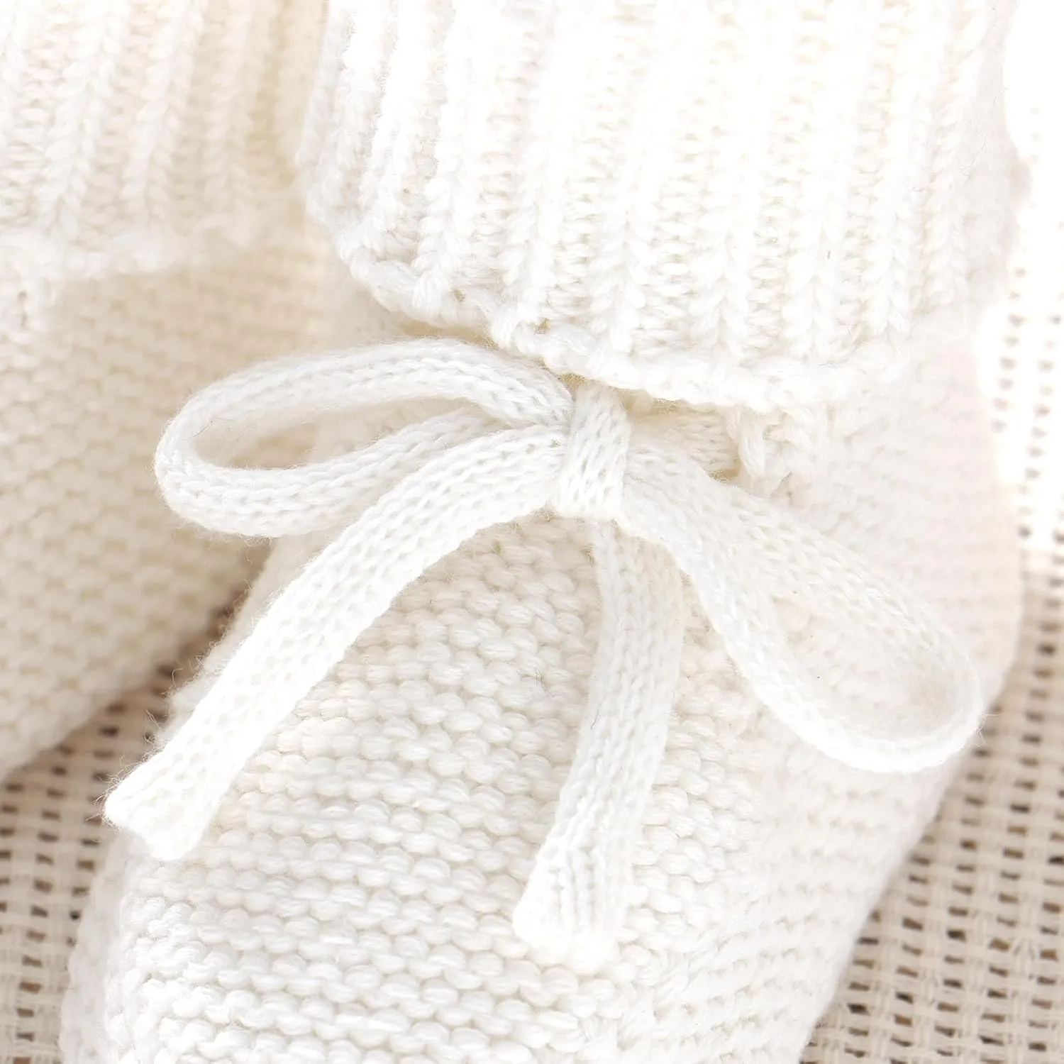 Hadetoto Baby Booties Newborn First Walkers Cozy Shoes Warm Knit Soft Booties for Toddler Infant Boy Girl