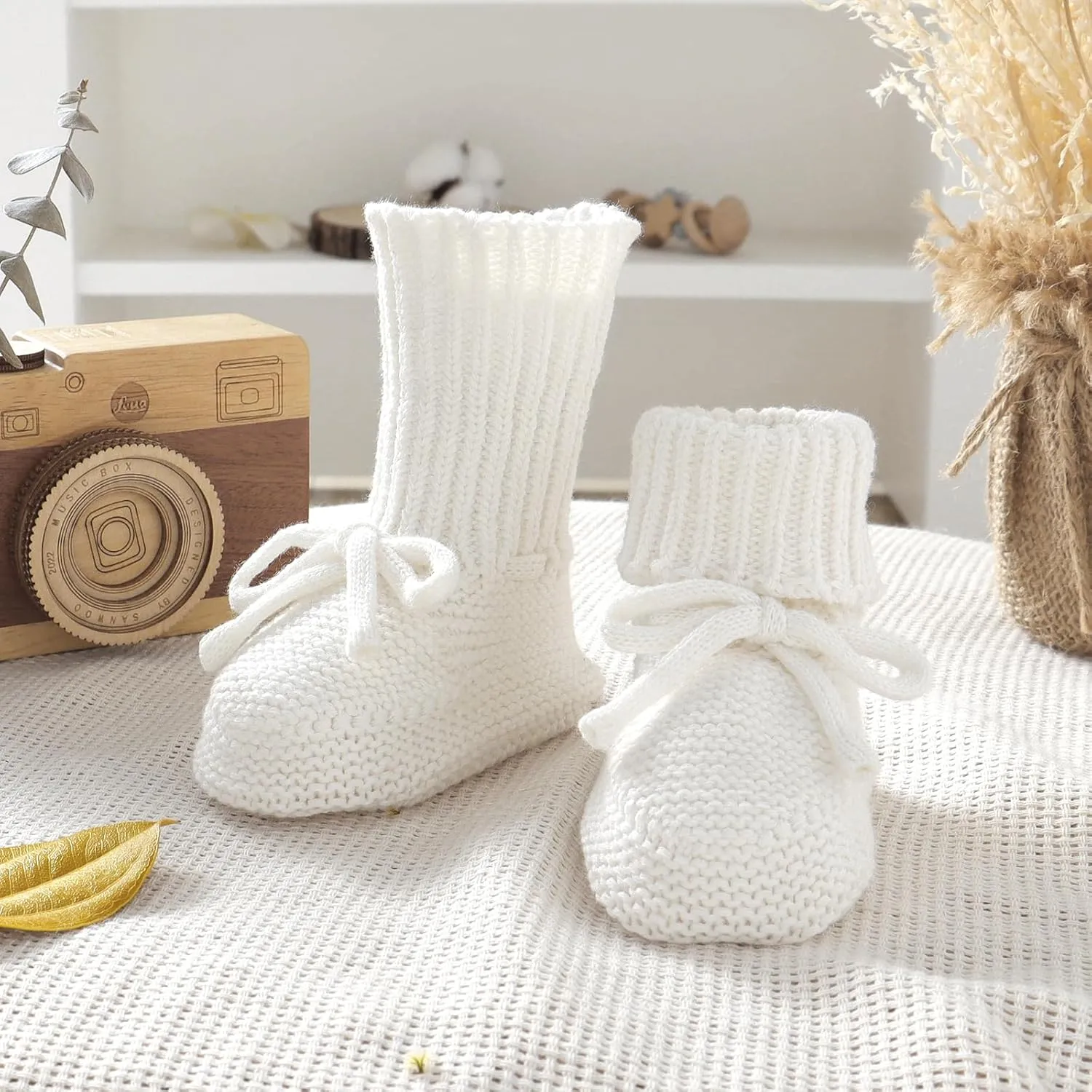 Hadetoto Baby Booties Newborn First Walkers Cozy Shoes Warm Knit Soft Booties for Toddler Infant Boy Girl
