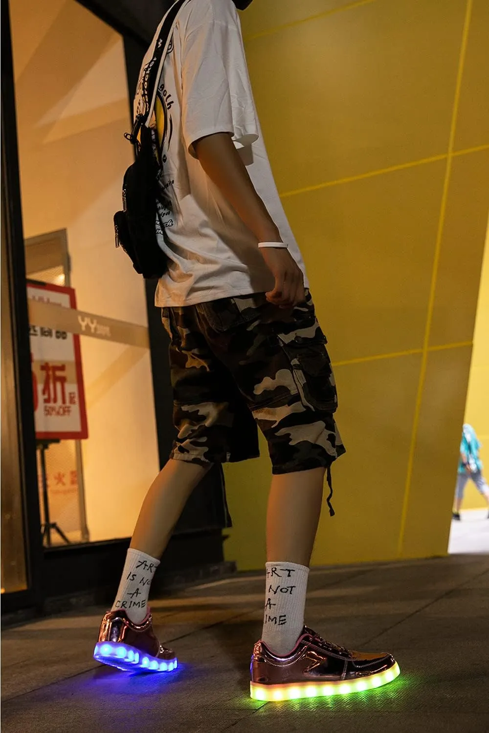 LED Light Up Shoes for Women Men Sports LED Shoes Dancing Sneakers Low-Top USB Charging Shoes for Kids