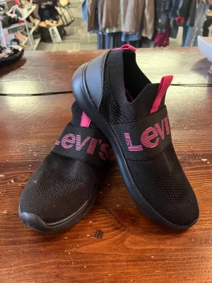 Levi’s Lightweight Slip On Shoe (Size 7.5)