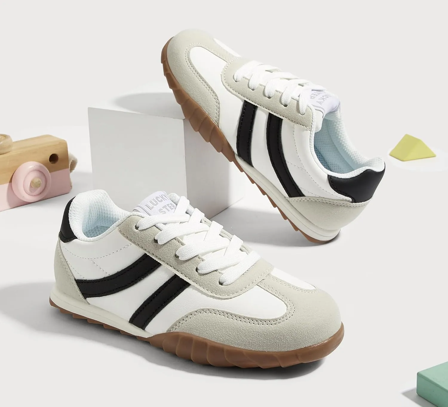LUCKY STEP Boys Girls Casual Fashion Sneakers Classic Retro Walking Shoes Non Slip Running Trainers for Little Kids