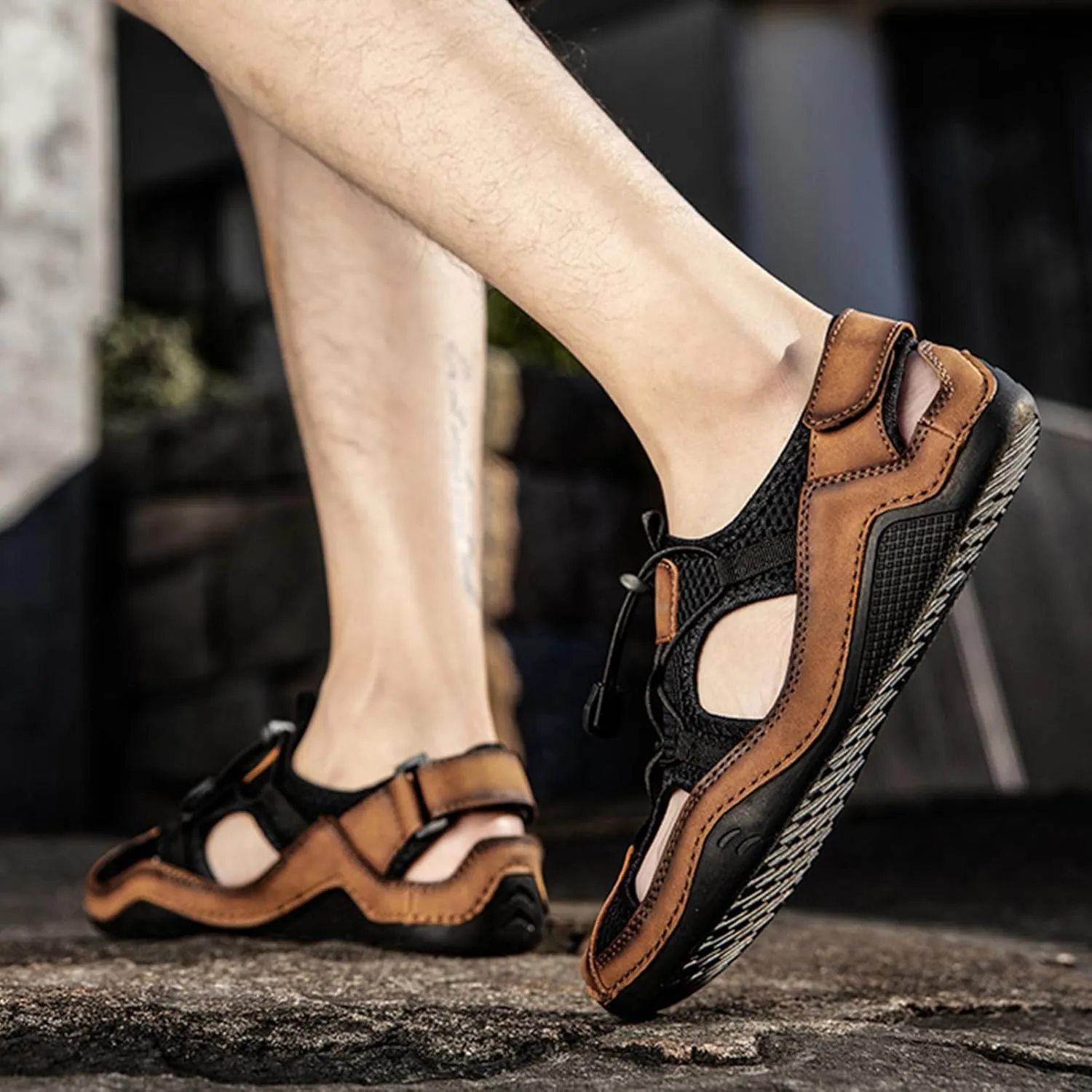 Men's Fashion Breathable Hollow Mesh Cloth Fisherman Sandal Closed Toe Summer Outdoor Water Proof and Slip Beach Loafters for Comfortable Travel Casual Shoes