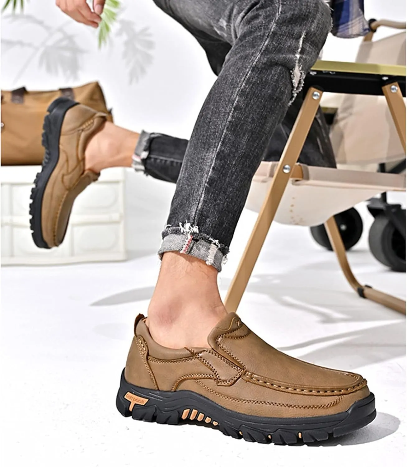 Men's Slip-On Leather Platform Walking Loafers Outdoor Lightweight Non-Slip Soft Sole Hiking Shoes Comfortable Work Office Moccasins Shoes