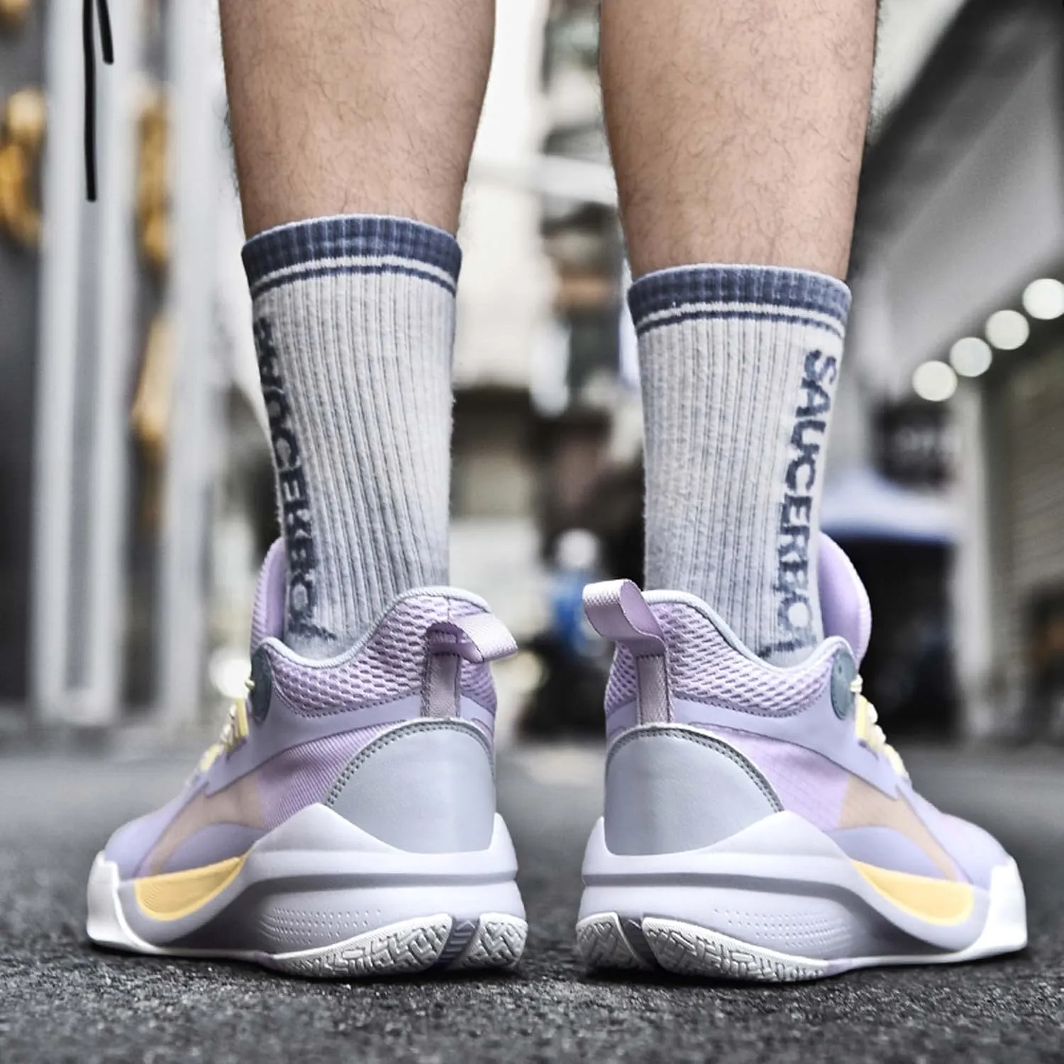 Neutral Basketball Shoes Breathable mesh Men's Shoes Women's Shoes Super Light Tennis Shoes Combat Shoes Actual Combat Shoes Outdoor Shoes