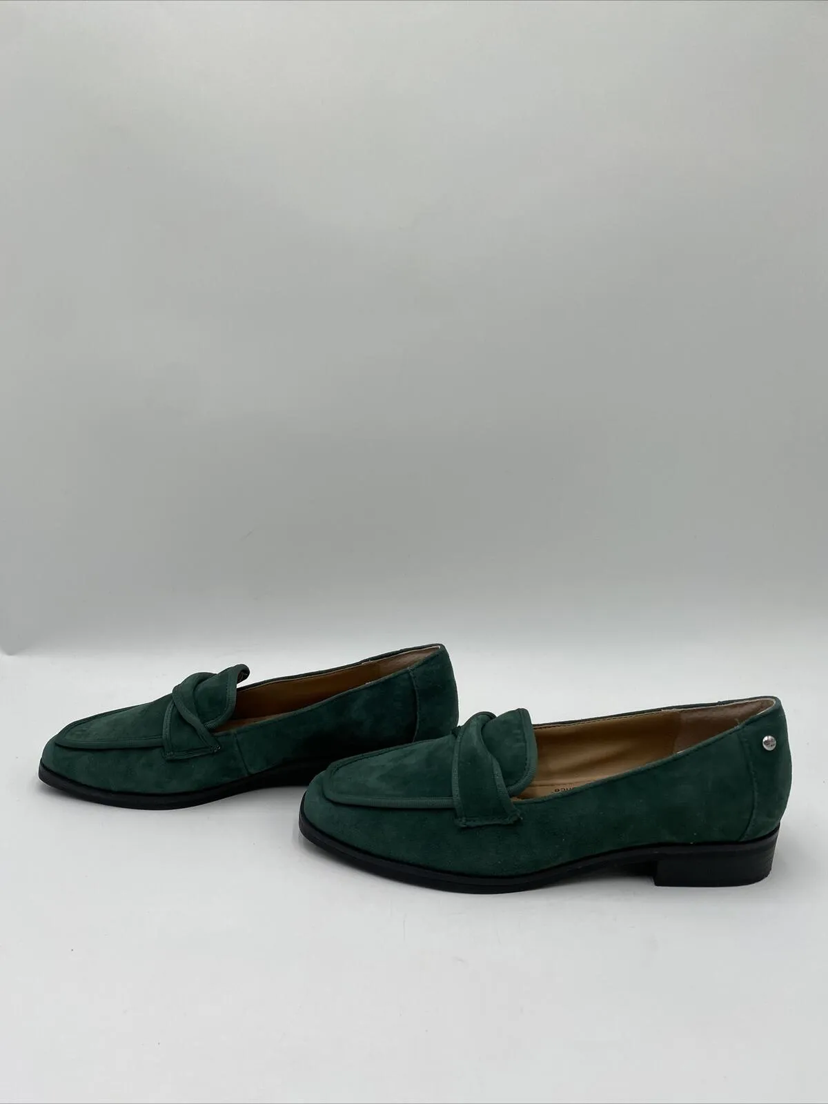 NWB Women’s Hush Puppies Slade Loafers Green Size 7M