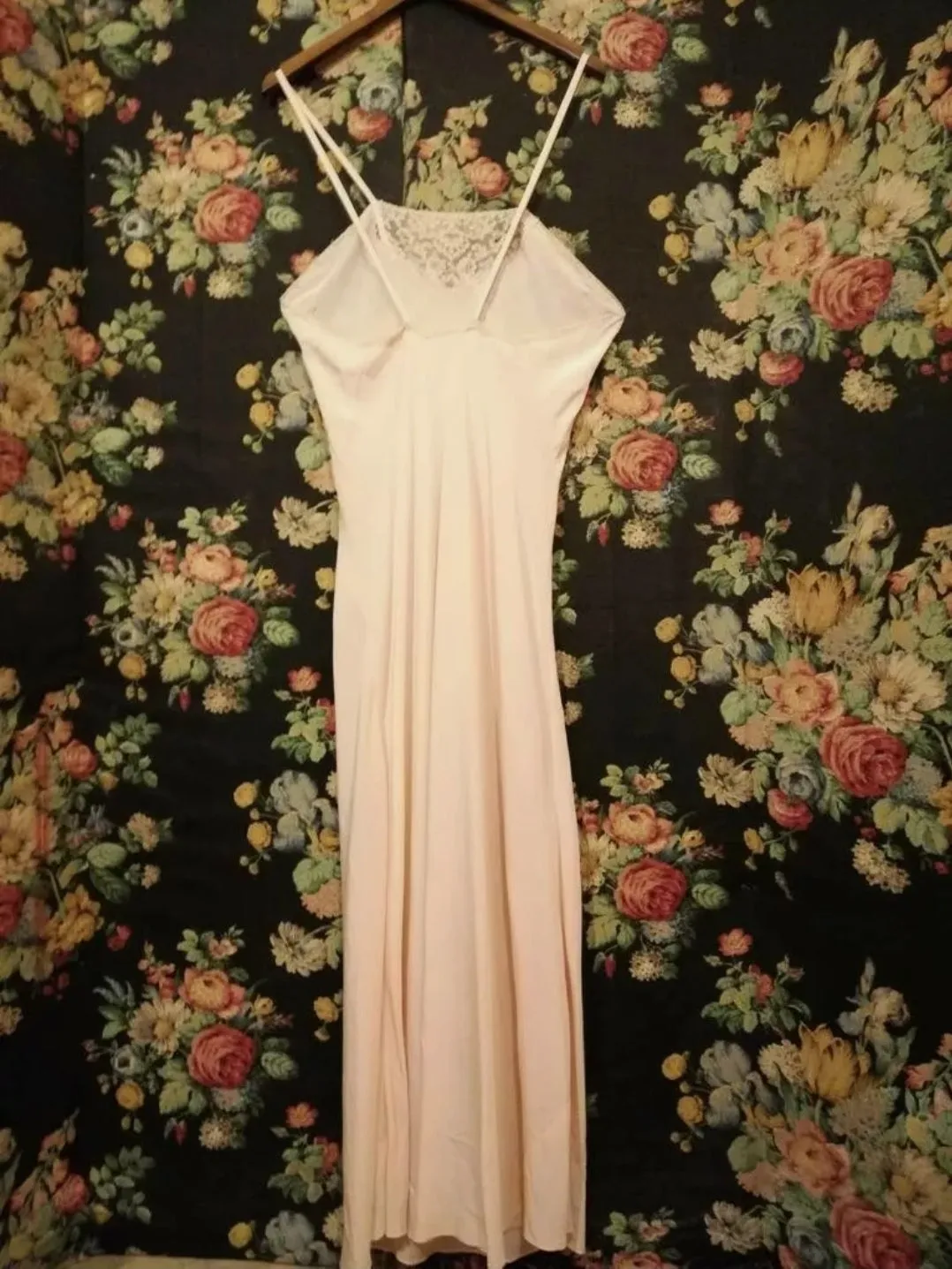 Sexy 40's/50's Blush Pink Bias Cut Silk Slip