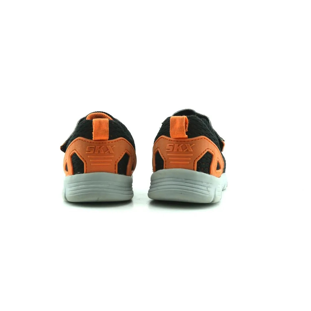 SKECHERS COMFY FLEX