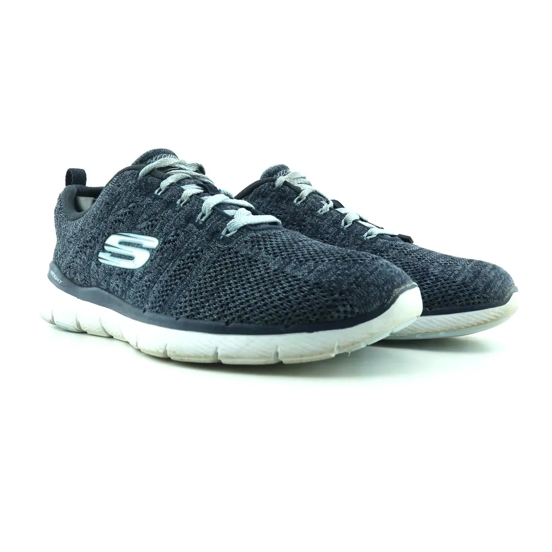SKECHERS LIGHT WEIGHT
