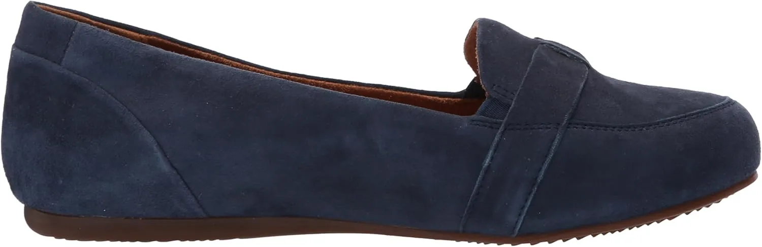 SoftWalk Women's Serra Loafer Flat