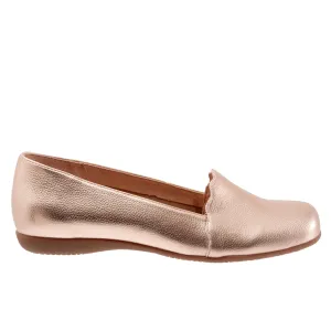 Trotters Sage T2236-720 Womens Pink Narrow Leather Loafer Flats Shoes