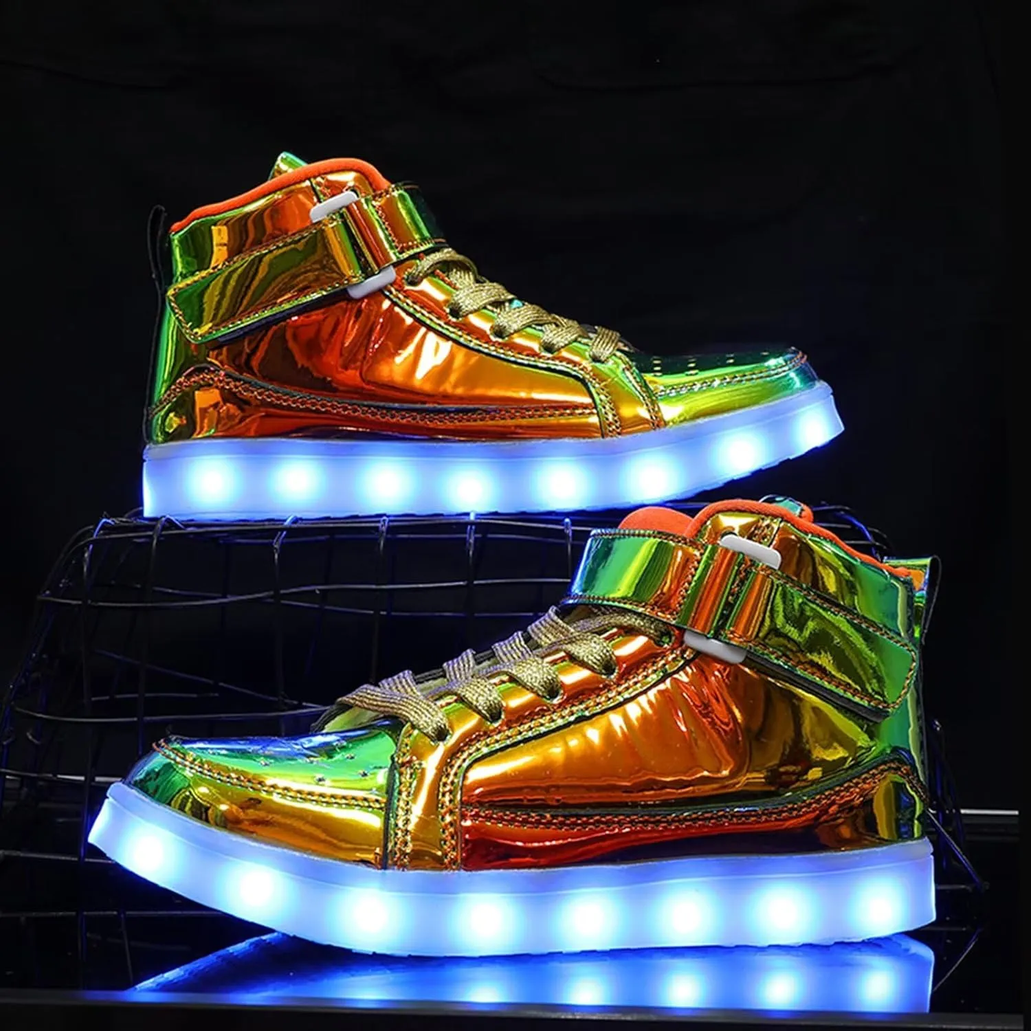 Unisex LED Light Up Shoes High Top LED Sneakers for Women Men Teens USB Rechargeable Fashion Glowing Luminous Flashing Shoes