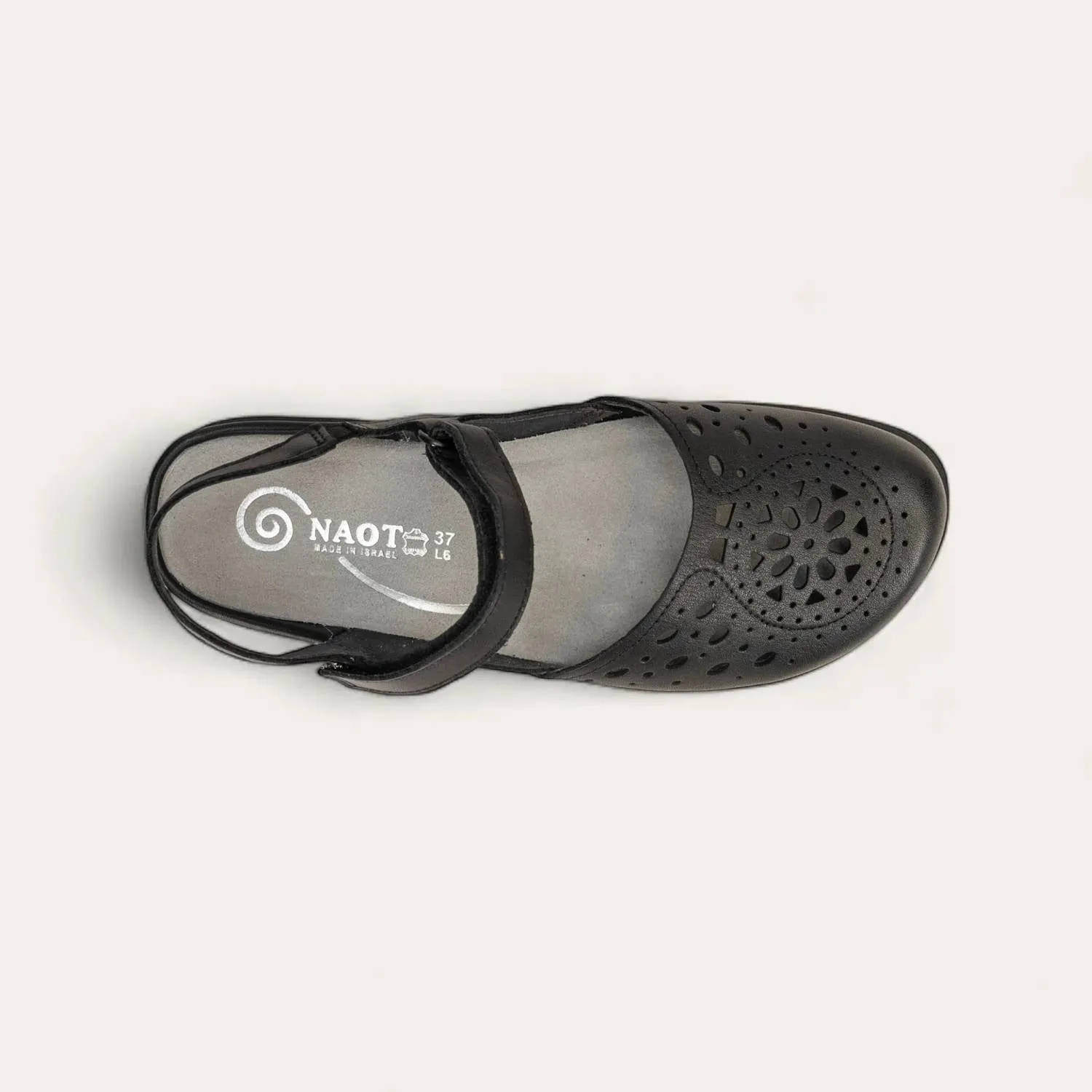 Women's Arataki Mary Jane Shoes - Medium In Black Raven