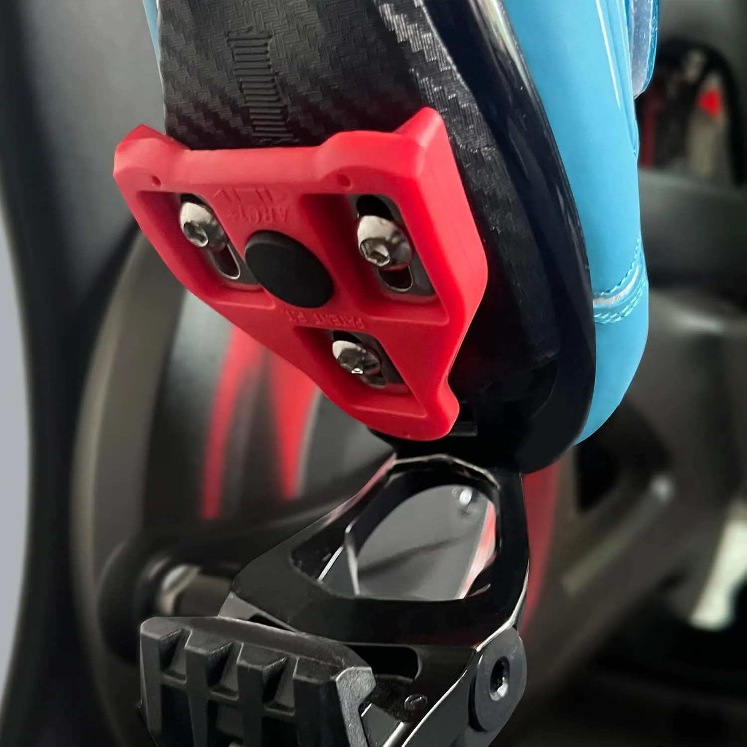 Womens Cycling Shoes Compatible with Peloton Bike Clip in Ladies Indoor Cycling Road Bike Riding Biking Shoes, Pre-Installed Delta Cleats