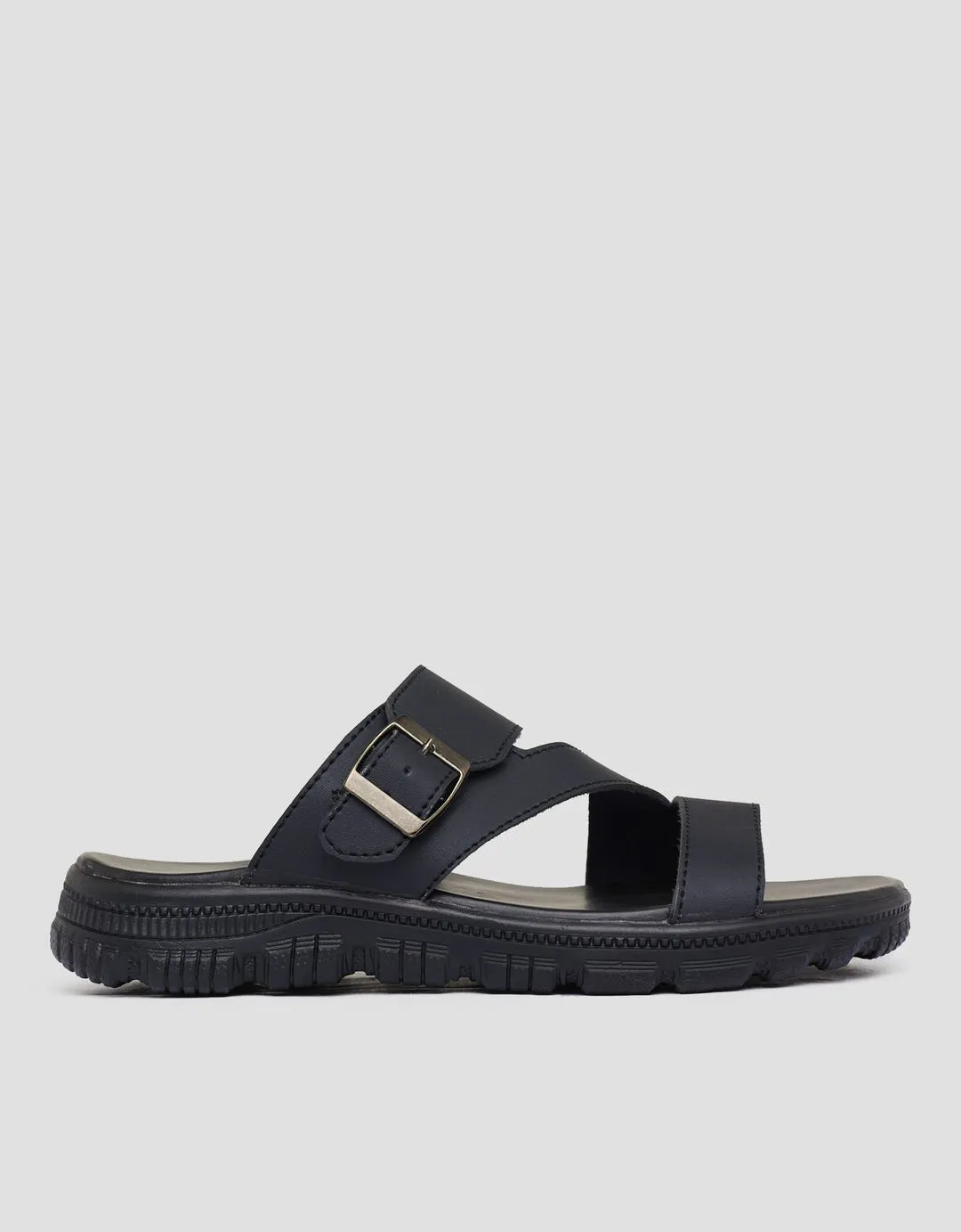 Yongki Komaladi Buckle Sandal Slipper Pria