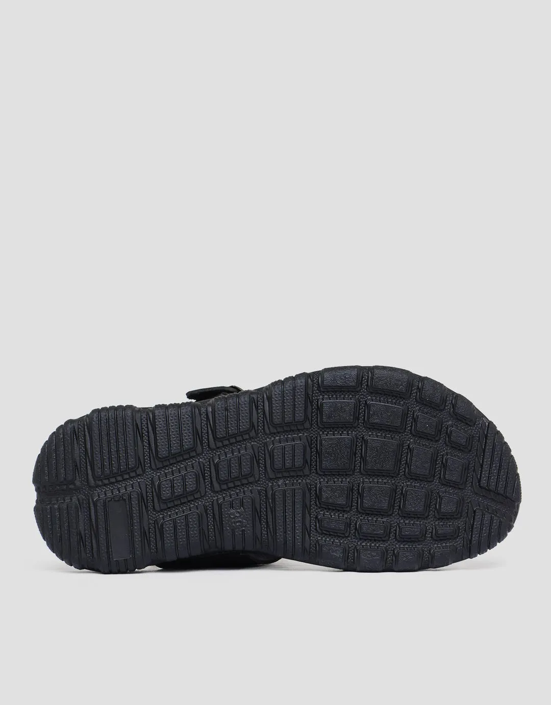 Yongki Komaladi Buckle Sandal Slipper Pria